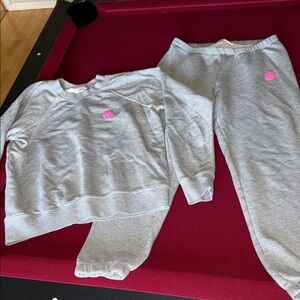 Spiritual Gangster Set. Neon pink heart hand